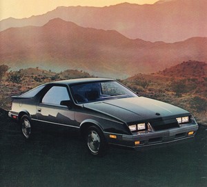 Dodge daytona 1985