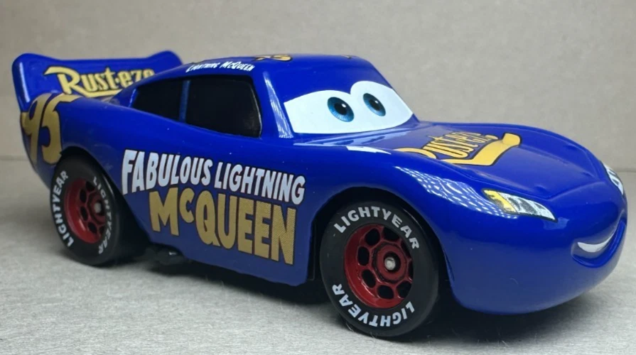 カレラデジタル映画カーズ3Fabulous Lightning McQueen Disney Pixar Cars 3 Fabulous Lightning McQueen Diecast 1:55 FC