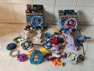 Beyblade Kreisel & Launcher Sammlung verschiedene Modelle Konvolut Bespielt