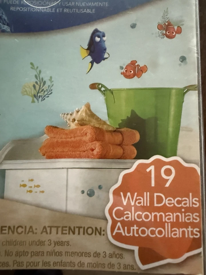 Calcomanías de pared Disney Finding Dory 19 Pixar Nemo nuevas caja abierta pelar y pegar Foto 2 de 4