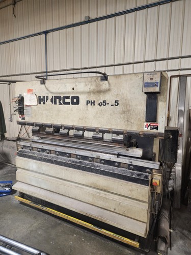 Hurco / Mebusa 65-25 Press Brake With Autobend 7 Back Gauge System - Picture 1 of 11