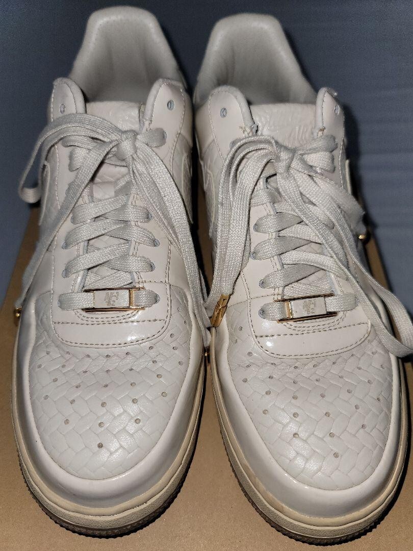 1LOVE Limited NIKE AIRFORCE 1 Supreme low 27cm US9 Men’s Athletic Shoes