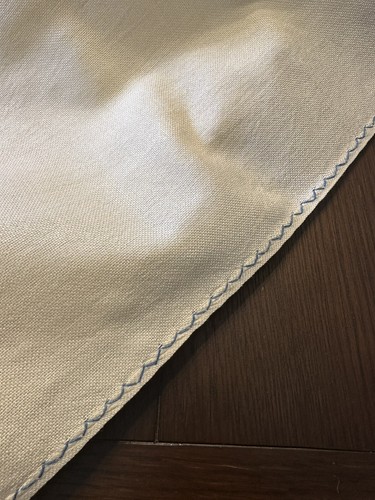 Tovaglia vintage e 12 tovaglioli ricamati e uncinetto pizzo panna e blu 58x92" - Foto 7 di 16