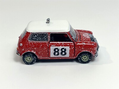 TINY MORRIS MINI COOPER Rally 88 Class Racing Snow Version 1/50