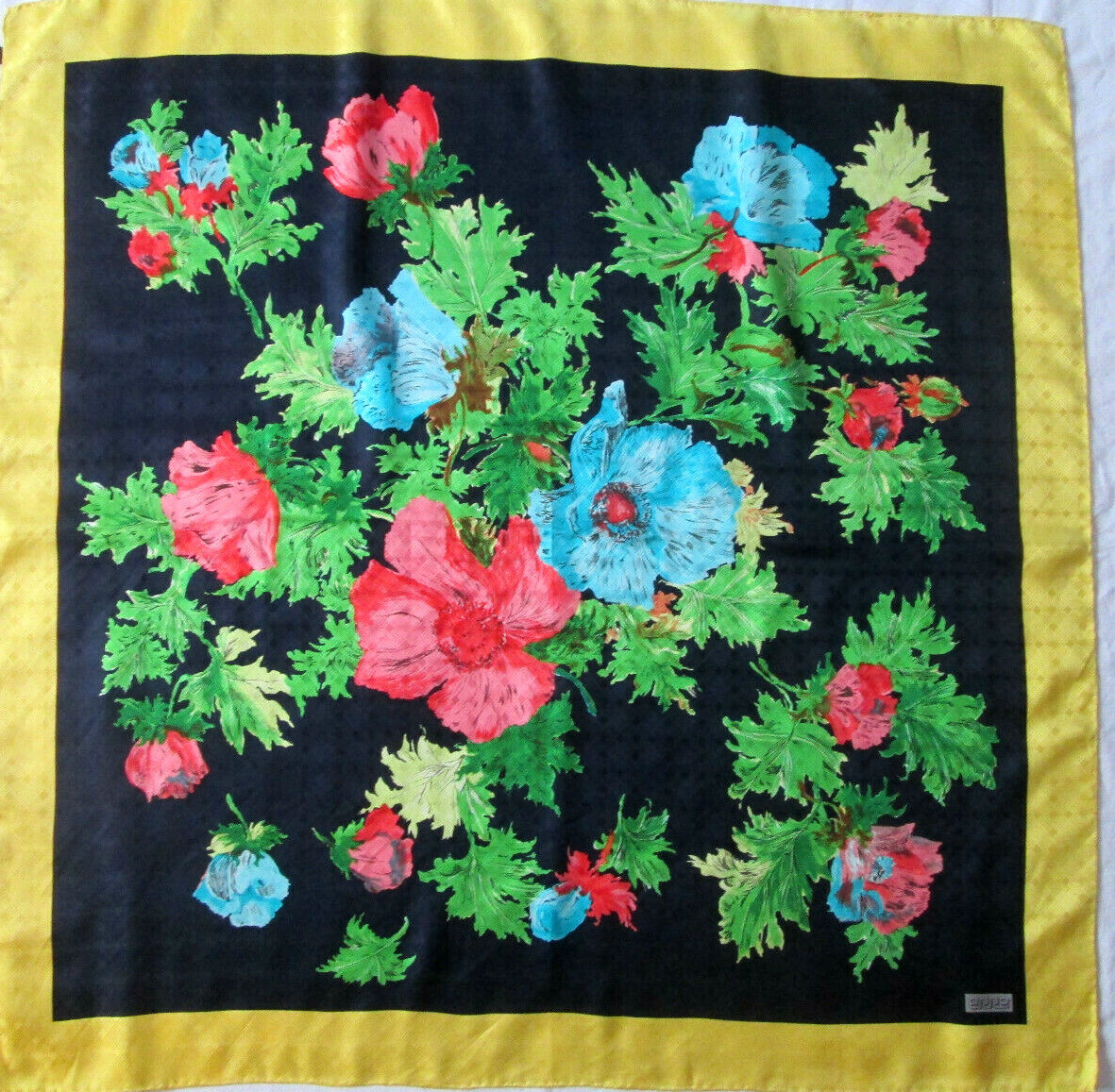 Foulard Carré Vintage En Polyester - Motif TBEG - Dimensions 87 X 89 Cm - Noir - Occasion