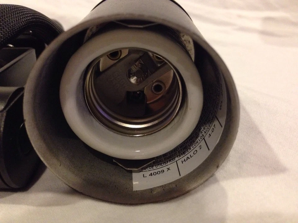 NUEVO EN CAJA Portalámparas Cooper Lighting Halo Track Power-Trac L4009MBX Negro Foto 4 de 4