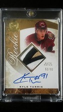 2008-09 The CUP KYLE TURRIS RC #149 3CLR 4BRK Patch Auto Rainbow 52/91 (C)