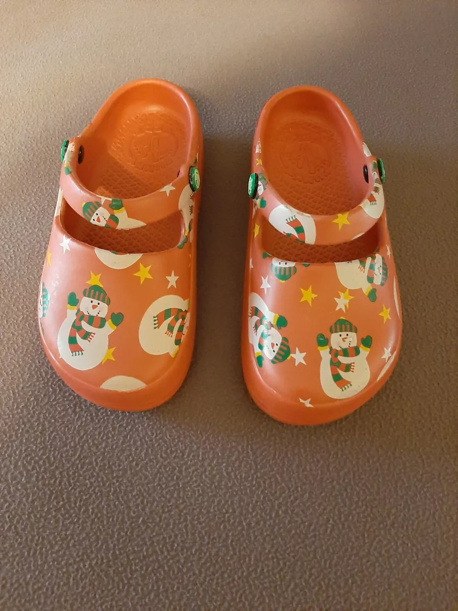 Funky Feet youth clog shoes red slip on with snowman design