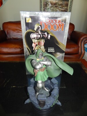 BOWEN DR DOOM FULL SIZE STATUE CASTLE BASE MIB MARVEL DOCTOR FANTASTIC FOUR