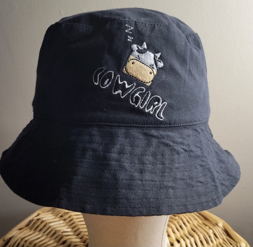 Bucket Hat Black & White Cow Print Reversible Cowgirl Embroidery Print Preowned - Picture 4 of 9
