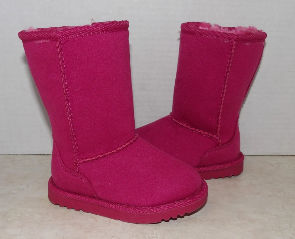 NOVO COM ETIQUETAS Botas de Pele Sintética e Estilo de Vida Sonoma Infantil Menina Tamanho 5 $39.99 - Imagem 3 de 4