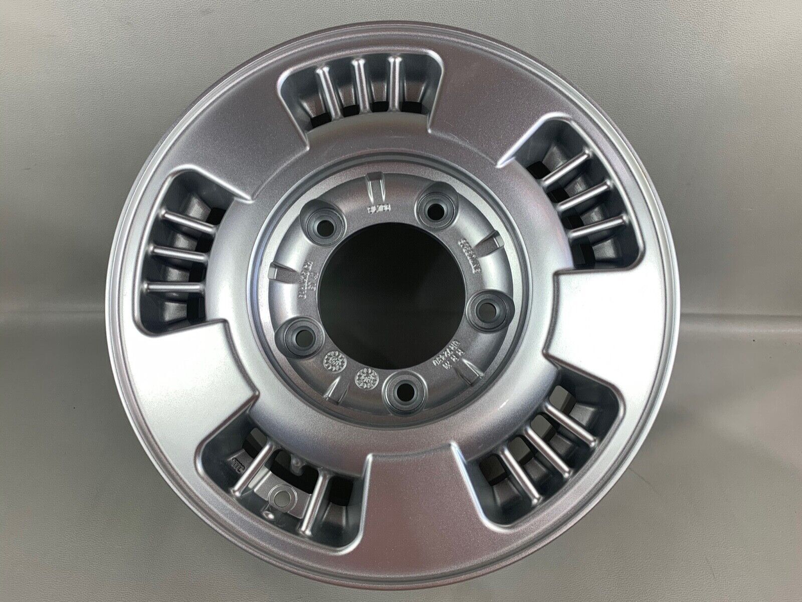 MINT 15" Bentley Brooklands 6.5Jx15 Chrome Wheel Rim OEM UR72450