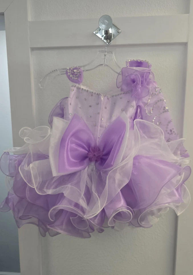 Vestido de desfile de cupcakes púrpura brillante 3T Foto 2 de 2