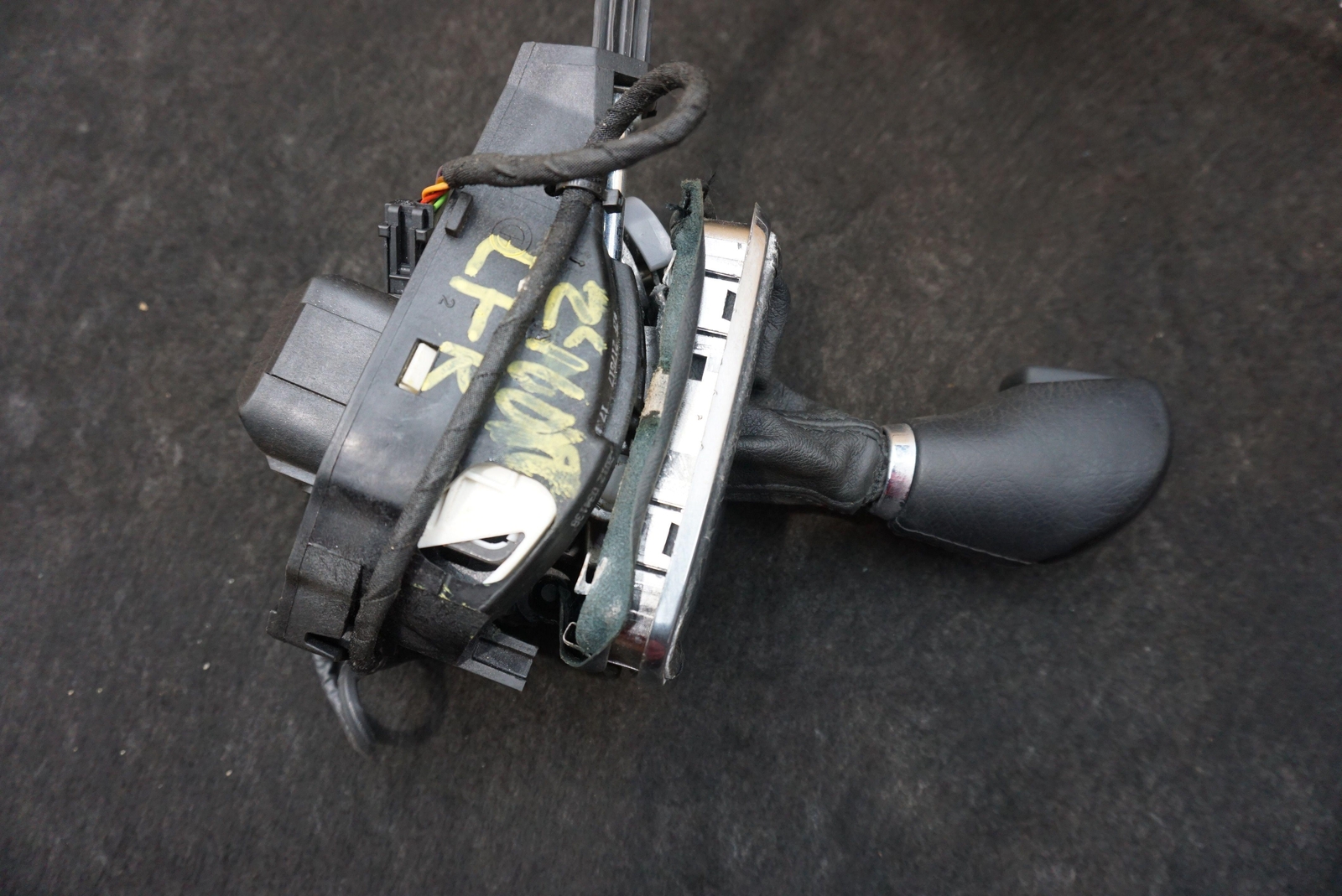 Auto Transmission Gear Shift Selector 217517 Maserati GranTurismo S 08-19 *Note
