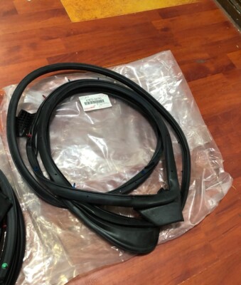 TOYOTA Genuine Front Door Weather Strip – LH Side For Soarer, Part # 67862-24030, OEM Quality For Perfect Fit - View #2