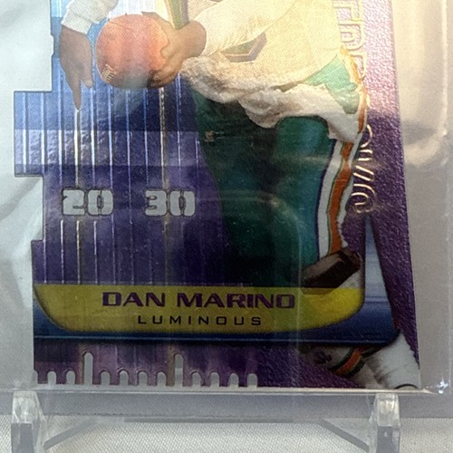 1999 Topps Stadium Club - 3x3 Luminous #T4C Dan Marino - Bild 2 von 6