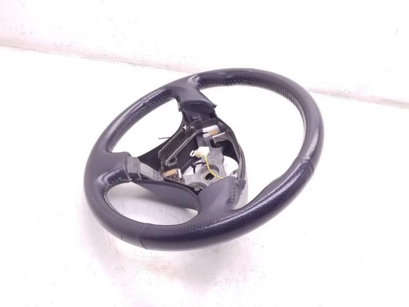 Toyota MR2 Spyder 2000 volante Foto 2 de 4