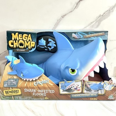 Skyrocket Mega Chomp Fernbedienung Hai Spielzeug für Jungen und Mädchen ab 4+