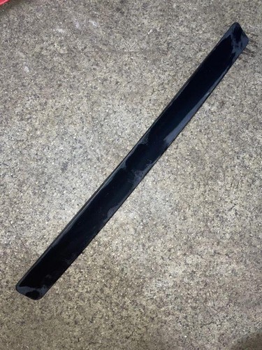 BMW 3 E30 Stoßstangenzierleiste vorne links 1953645 2.00 Petrol 1989 33963812