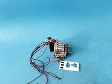 LOT OF 4 SMC VQZ115MV-5G-CP Pneumatic Solenoid Valve Manifold 24VDC Japan