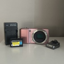 Sony Alpha NEX-3 Pink Digital Camera Body