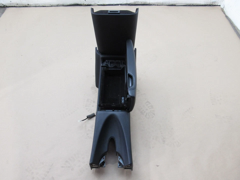 Reposabrazos almacenamiento consola central delantera Mercedes SLK55 R171 2006 04-11; Foto 2 de 4