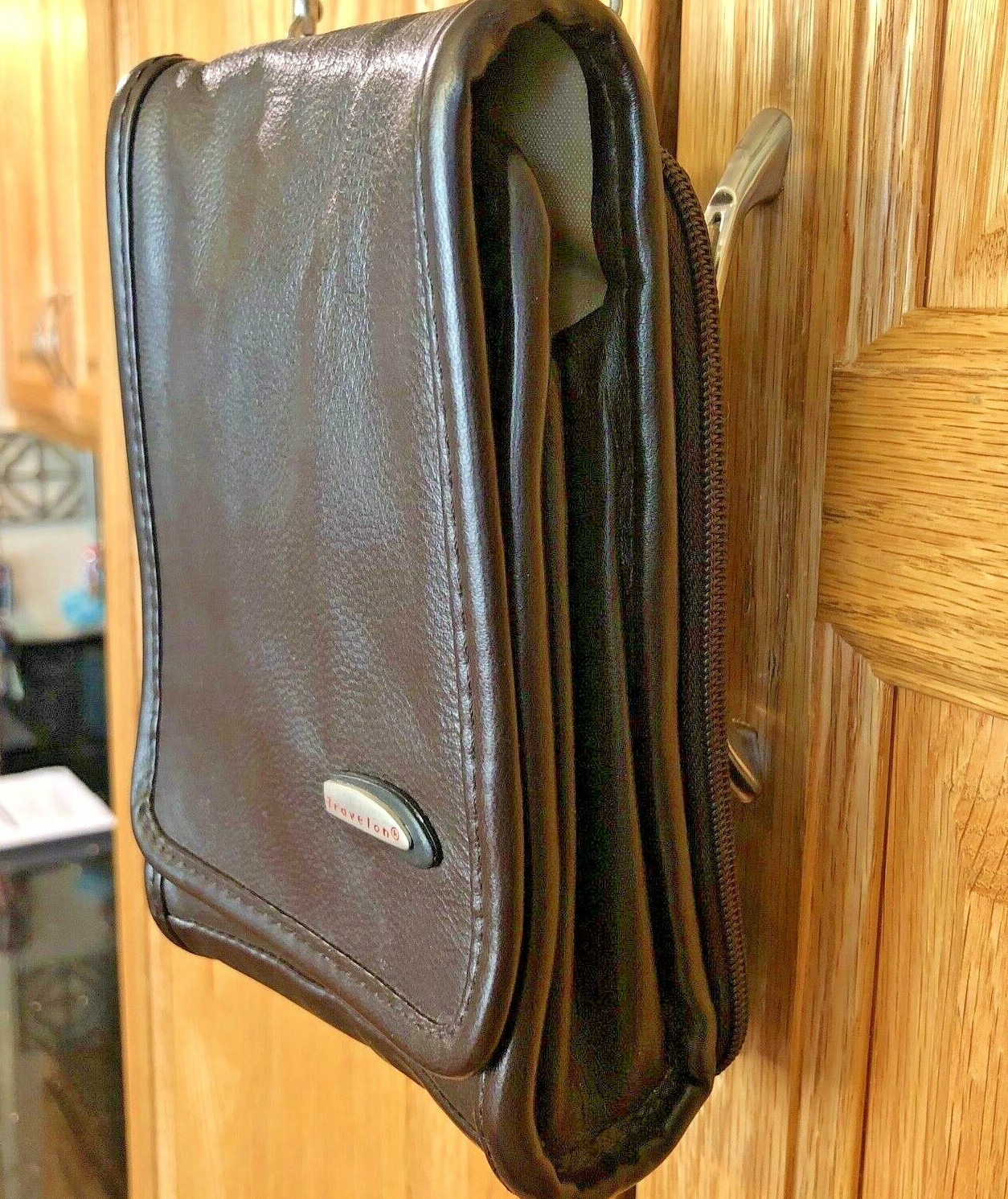 TRAVELON Leather RFID Crossbody Wallet / Organizer Same Day Shipping