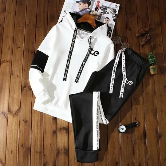 Thin hotsell running hoodie