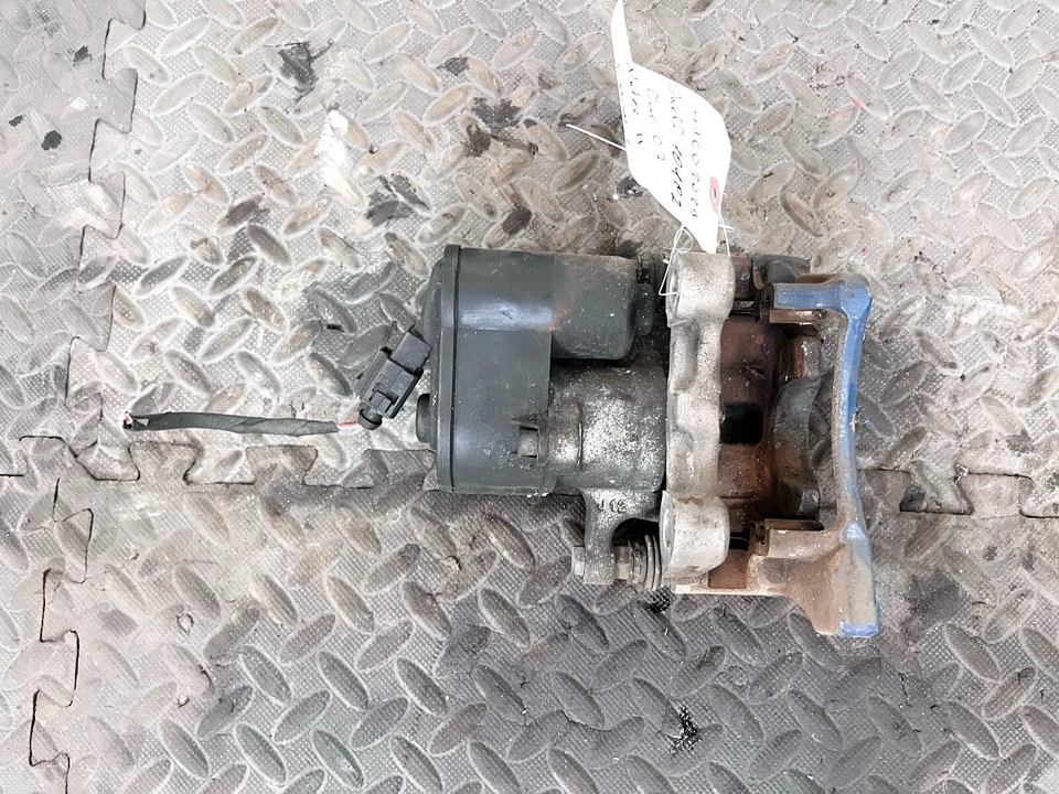 09-12 VOLKSWAGEN PASSAT CC UNIDAD PINZA FRENO TRASERO OEM Foto 2 de 4