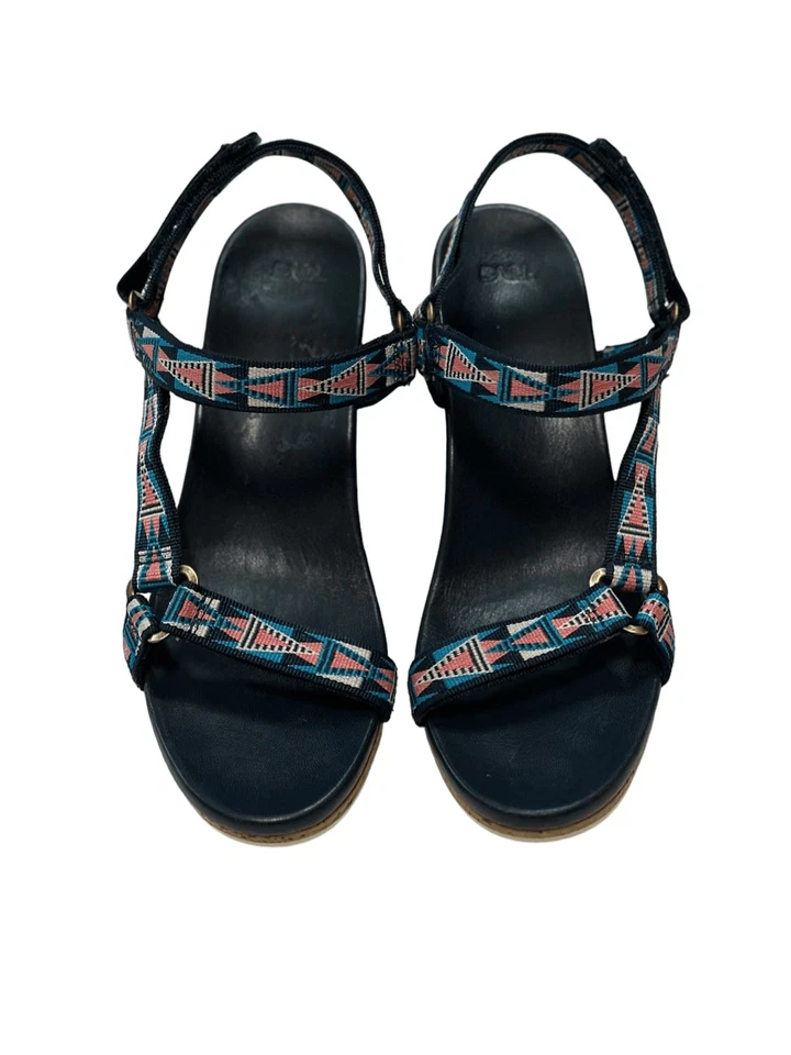 Sandalias universales con cuña de corcho Teva Arrabelle Foto 2 de 4