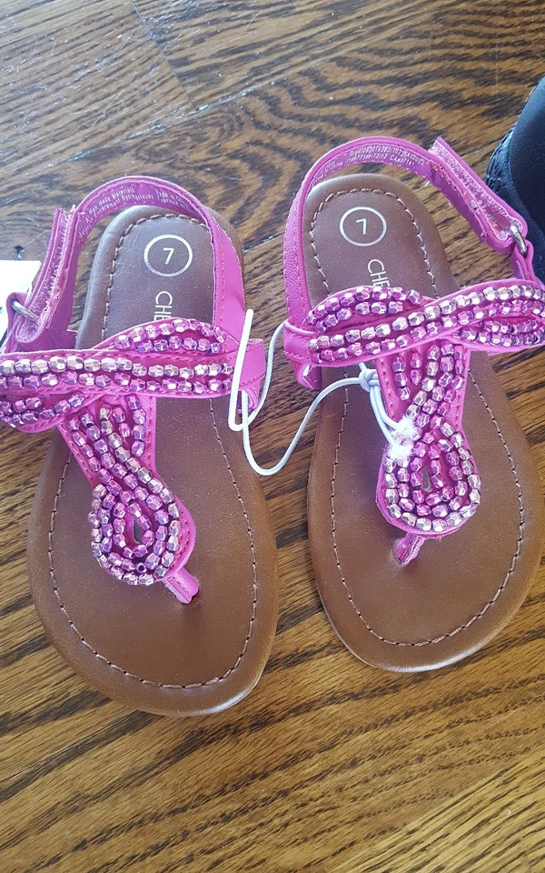 Toddler Girls 2 Pairs Pink Beaded Sandal & Black Roxy Mary Jane Size 7 - Image 2 of 3