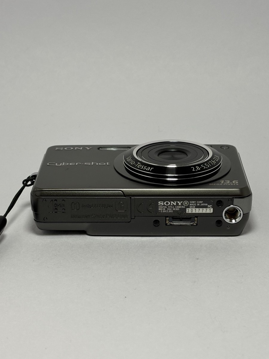 完動品　Sony Cyber shot DSC-W300 Sony Cyber-shot DSC-W300 13.6MP Digital Camera - Black for