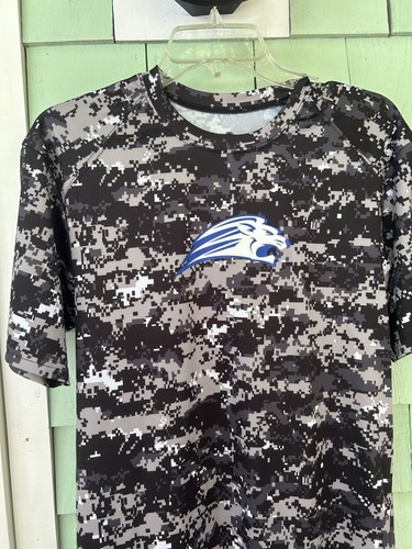 Badger sport tee shirt short sleeve Camouflage with Lion logo in chest S - Picture 2 of 6