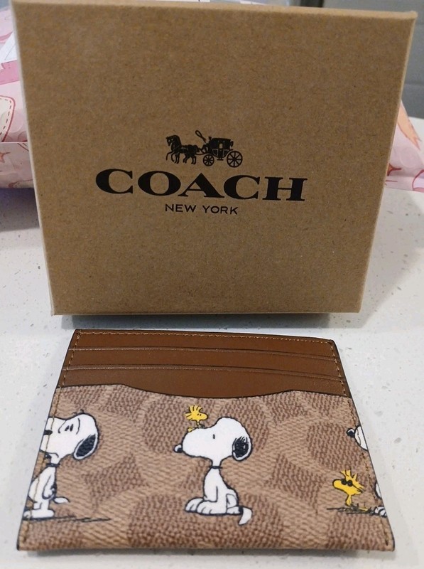 NWOT Coach X Peanuts Slim Id Card Case Signature Canvas With Snoopy Print CBK55