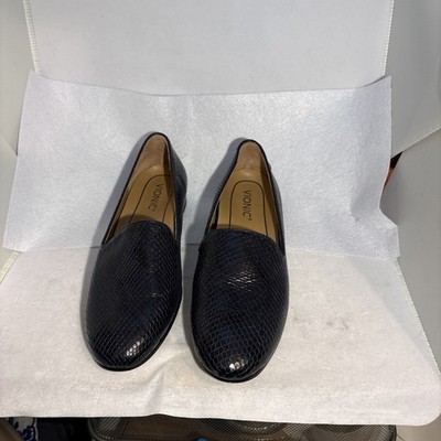 Vionic Willa Boa Navy Snakeskin Print Flats Women s Size 8 Euc