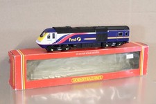 HORNBY FIRST GREAT WESTERN CLASS 43 HST DIESEL LOCOMOTIVE 43042 om