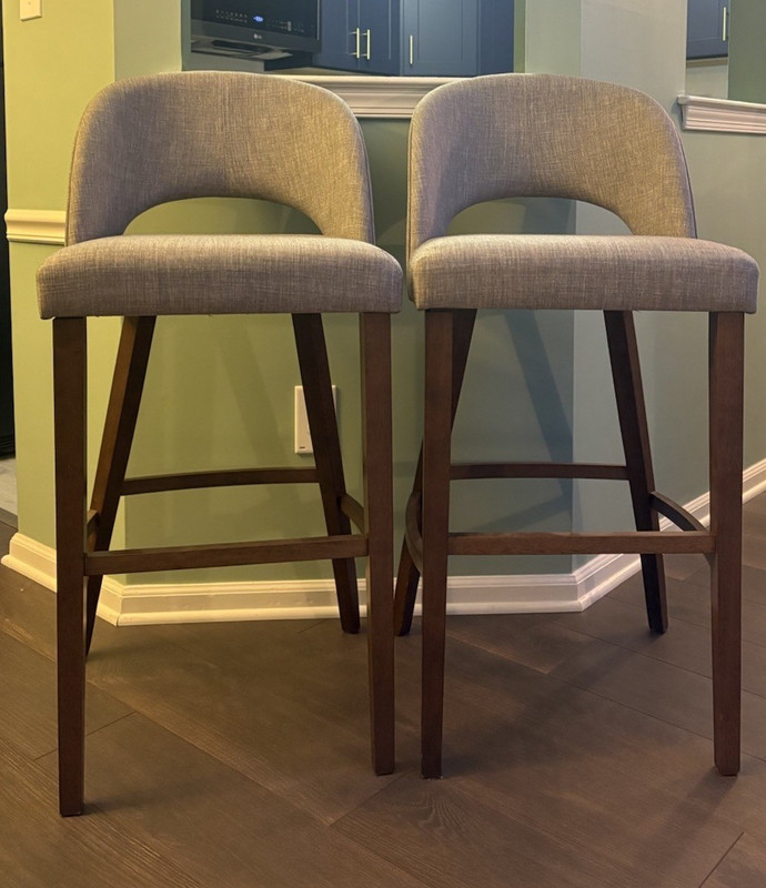 Set of 2 Gray Upholstered Barstools w/ Backrest, Dark Wood Frame, Indoor