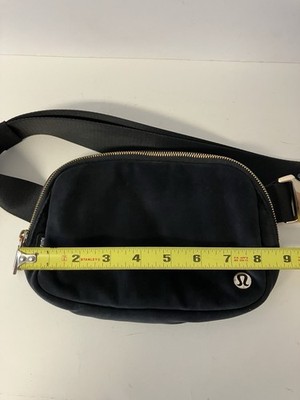 Lululemon Everywhere Belt Bag Velour Velvet Black & Gold | eBay Lululemon Everywhere Belt Bag Velour Velvet Black & Gold | eBay