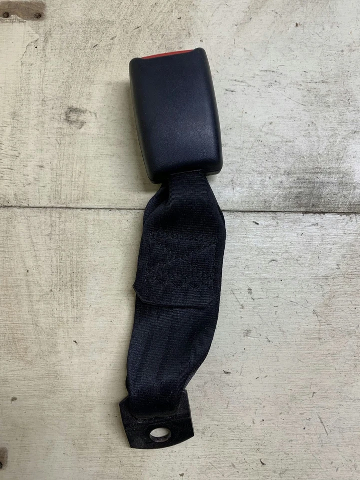 Toyota Celica Rear Seat Belt Buckle Stalk NSB1073 OEM (1993-1995) - Imagem 2 de 4