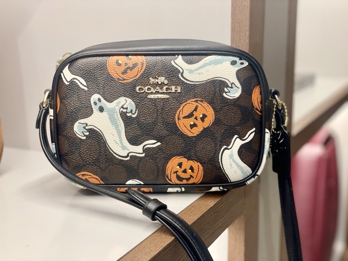 かこ NWT Coach Mini Jamie Camera Bag with Pumpkin Ghost Print CCF75