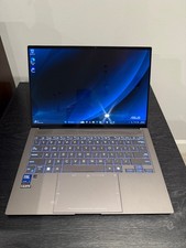 ASUS Zenbook S 14 14" 3K OLED Touch Laptop Ultra 7 256V 16GB RAM 1TB SSD D