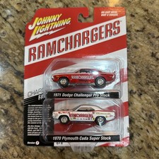 Johnny Lightning 164 Ramchargers 1971 Dodge Challenger 1970 Plymouth Cuda Johnny Lightning 164 Ramchargers 1971 Dodge Challenger 1970 Plymouth Cuda