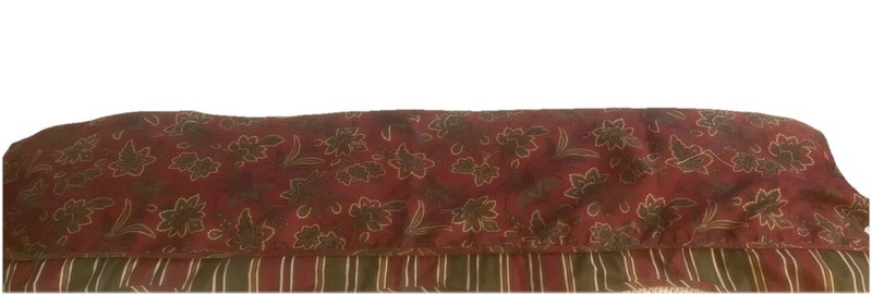 Better Homes And gardens Window Valance 57” X 15”