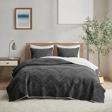 Ink + Ivy Full/Queen Coverlet Set Pomona Boho Chevron Black