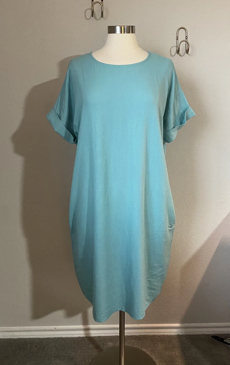 ZENANA OUTFITTERS Size M Blue Linen Dress With Pockets
