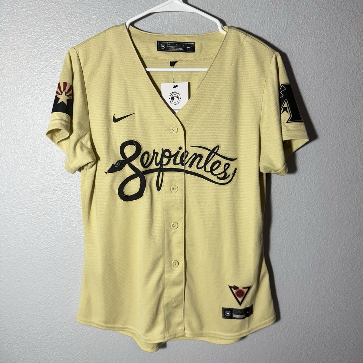 バ*ビ様 激レア 90s NIKE FORCE レザースタジャン バスケット ナ 600) Women M-Arizona Diamondbacks Randy Johnson Nike Gold City