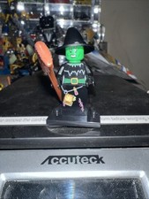 LEGO Series 2 Collectible Minifigures 8684 - Witch RETIRED 