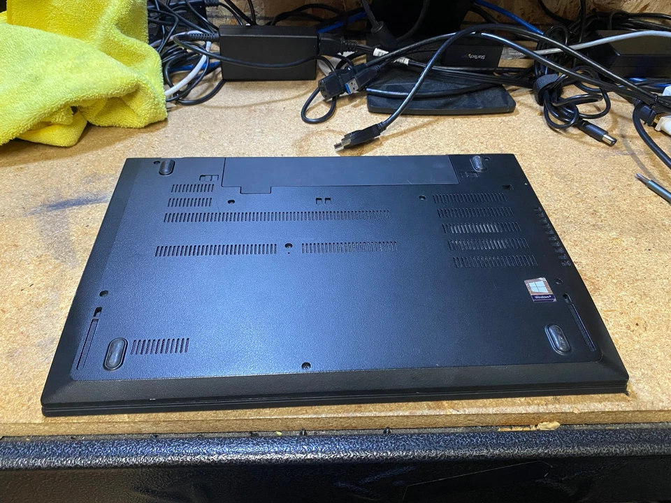 Lenovo Thinkpad P52S Laptop i7-8550U Quadro P500 RAM 16 / NO SSD [READ} #77 - Image 4 of 4