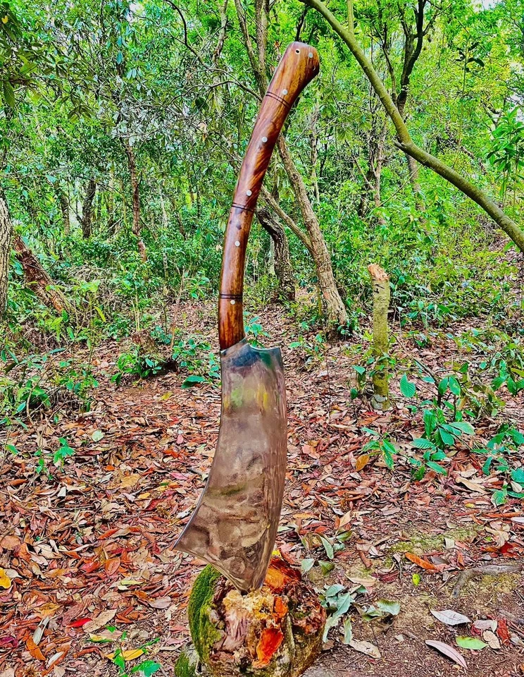 Villagers Viking Axe | 15"Handmade 5160 Carbon Steel Blade | Hunting Camping Axe - Image 3 of 4