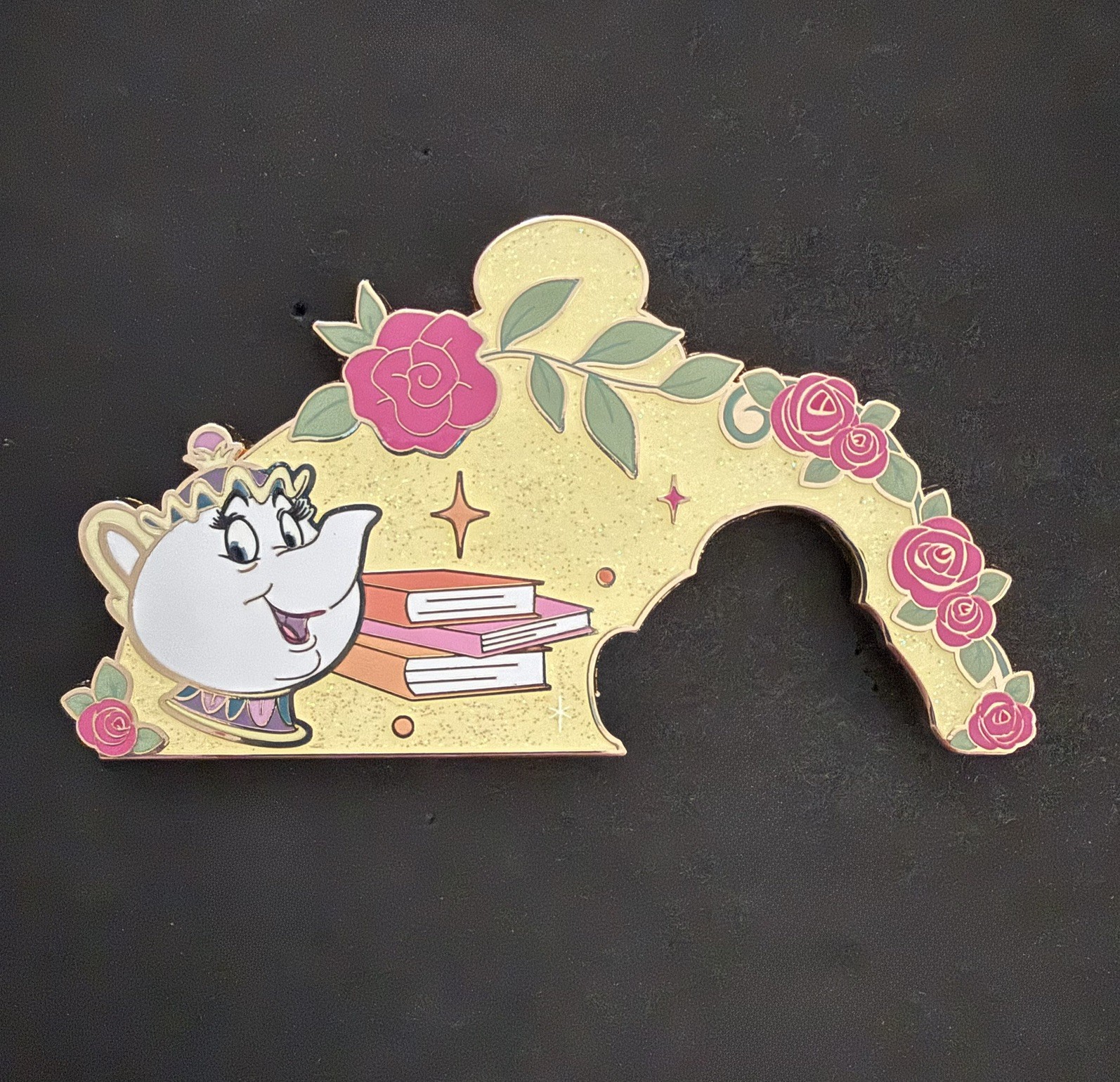 PALM Pink a la Mode Beauty and the Beast Enchanted Cloche Puzzle Pin Mrs. Potts
